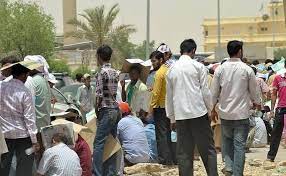 Indians, Egyptians control half of Kuwait labor market